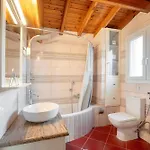 Sofita Maria, 2-bedrm Corfu Charm Apartman Alepú